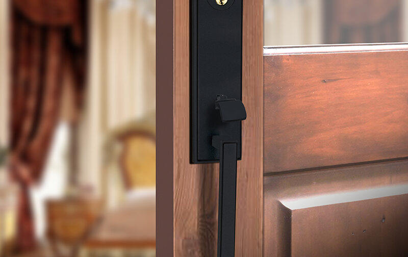 Onyx Monolithic Thumb Entrance Set In Matte Black