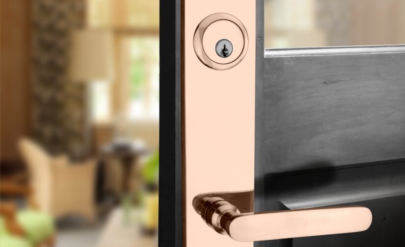 Zephyr Tubular Entrance Set In Polished Copper