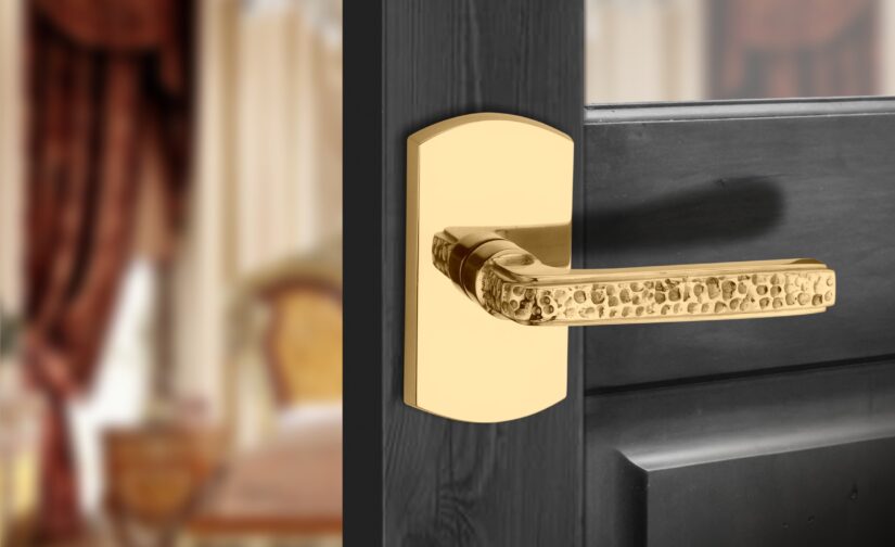 Zephyr Interior Set Large In Polished Brass Unlacquered