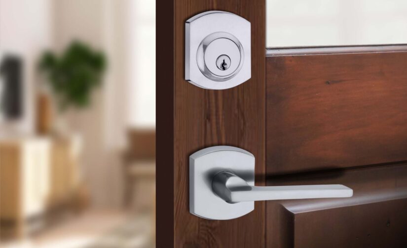 Zephyr Deadbolt Set In Brushed Chrome