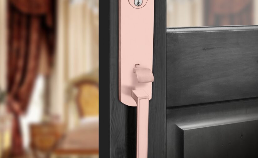 Zephyr Monolithic Thumb Entrance Set In Brushed Copper