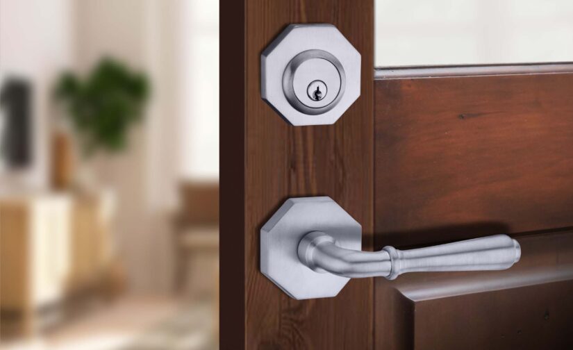 Aiden Deadbolt Set In Brushed Chrome