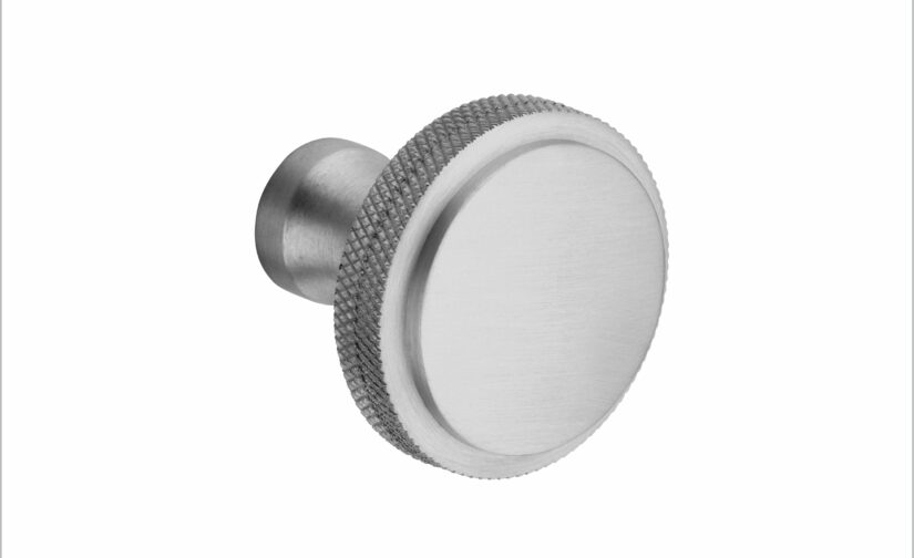 Bristol Knob 1 1/2 Inch