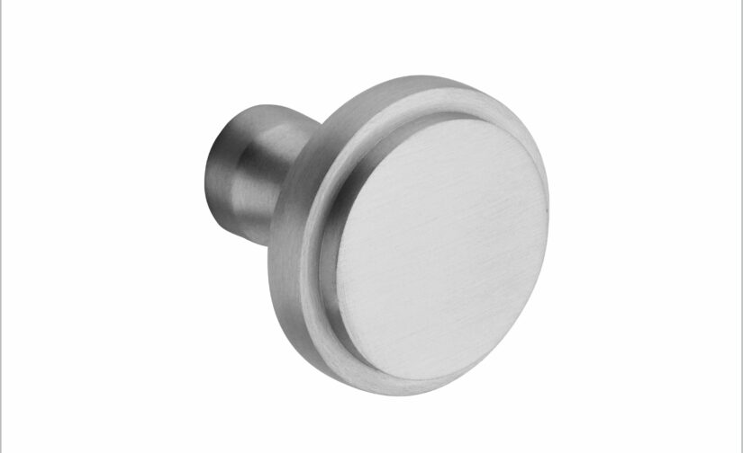 Ripon Knob 1 1/2 Inch