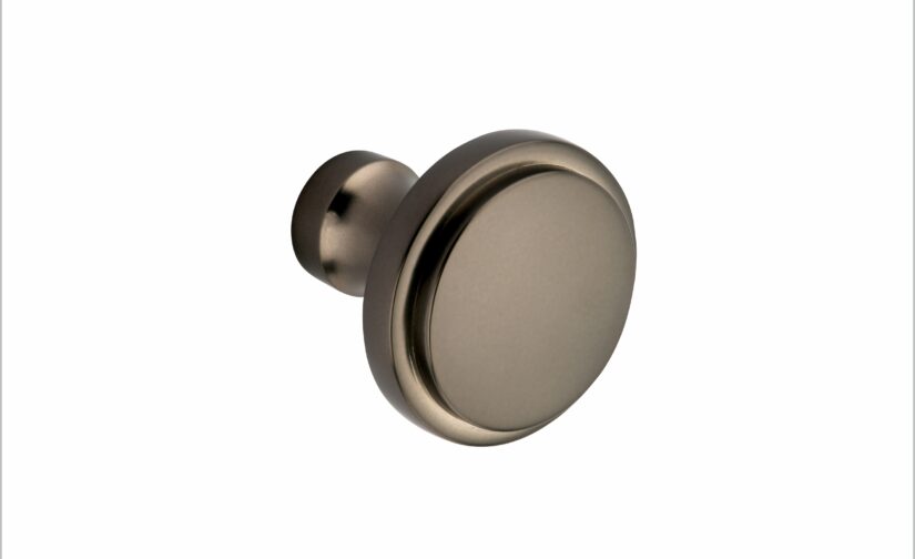 Ripon Knob 1 1/4 Inch